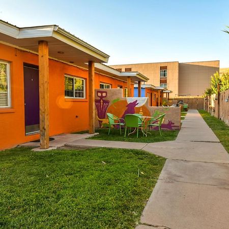 Inn 1 - Downtown 1 Bedroom Unit, Sleeps 6 With Shared Hot Tub Moab Exterior foto