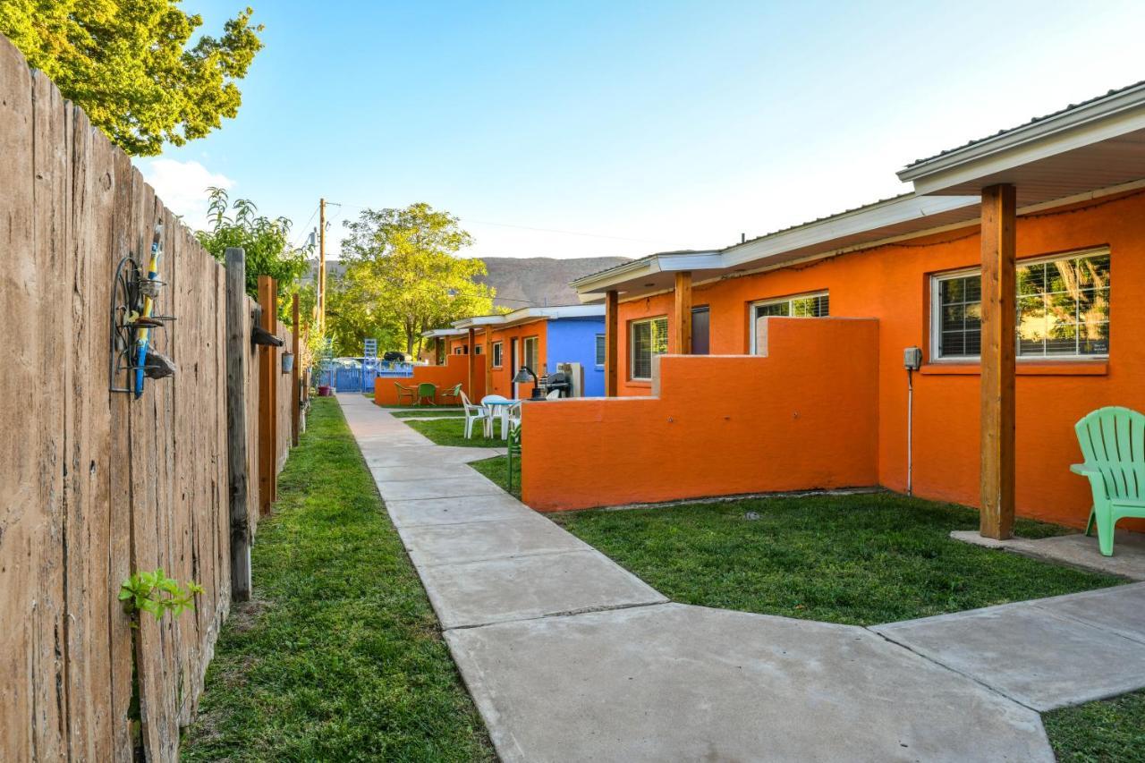 Inn 1 - Downtown 1 Bedroom Unit, Sleeps 6 With Shared Hot Tub Moab Exterior foto